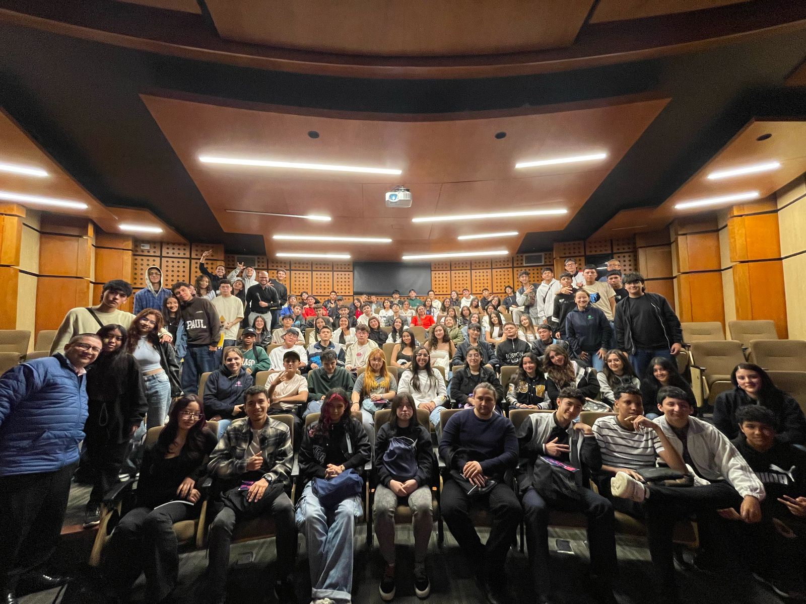 Estudiantes bachillerato unicap